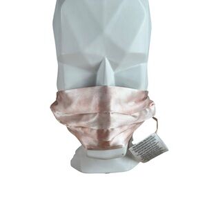 Slip NWT Pink Cloud Print Silk Reusable Face Covering Mask